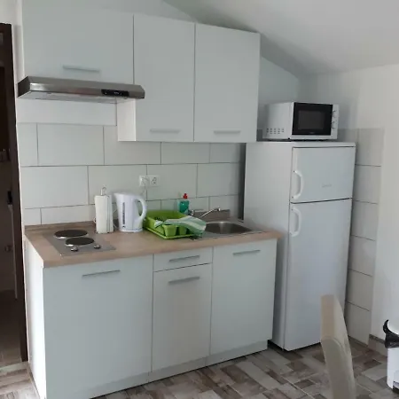 Jednosobni Apartman Anicic Coric Omišalj
